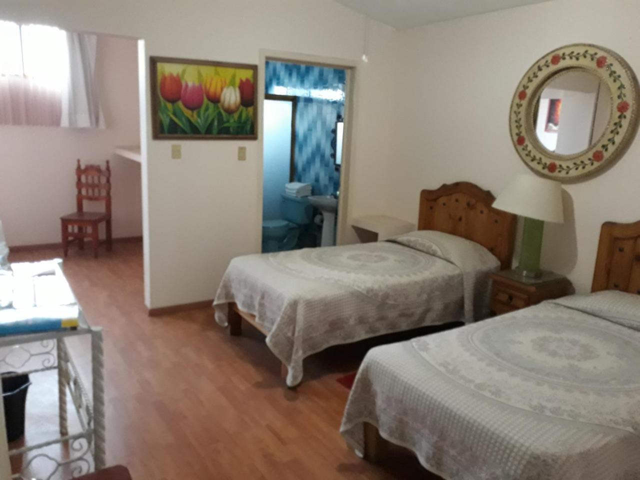 Versalles 2* Aguascalientes